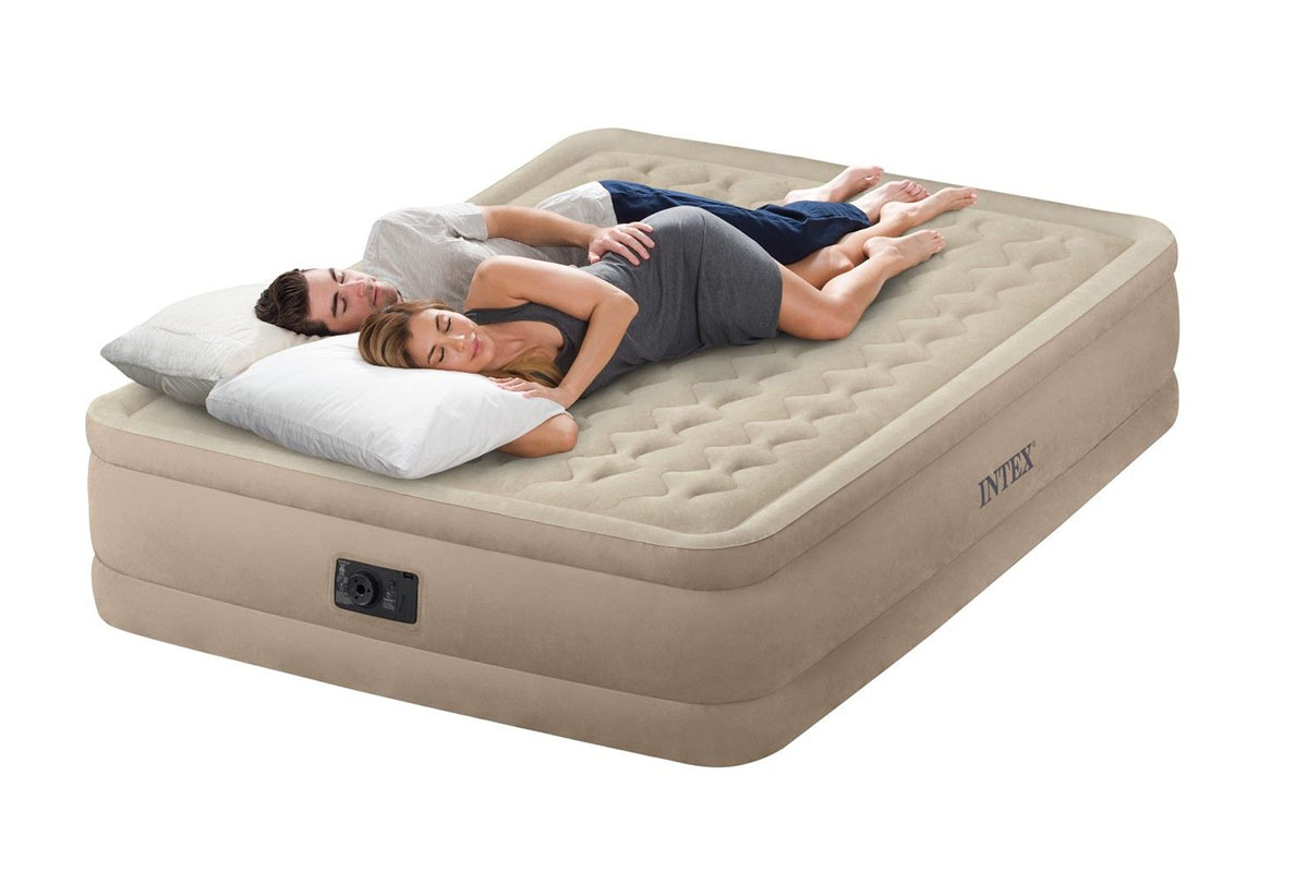 Надувная кровать Intex Ultra Plush